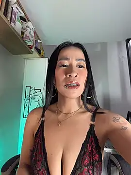 AsianMilfSheryl