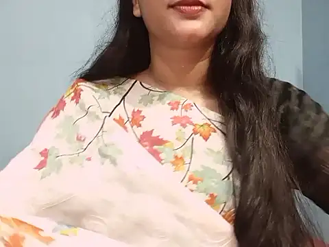 Adhiti_1 live cam preview