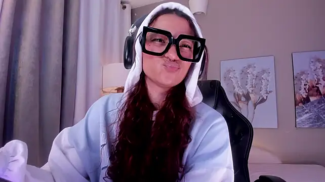 charlotte_bluee