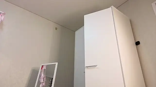 Milly_Lane