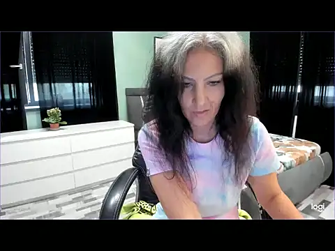 LexxxyDiamond