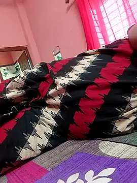 Cute-Swewty webcam stripchat model stream image
