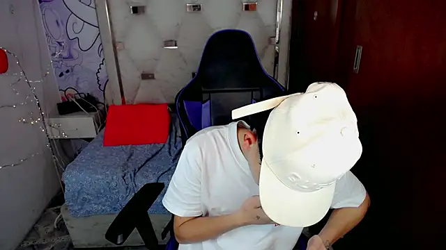 Hot_athletes_ live sex cam