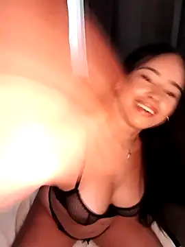 Ju_Latinaa