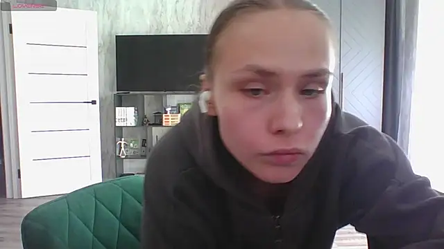 Annie_Cohn