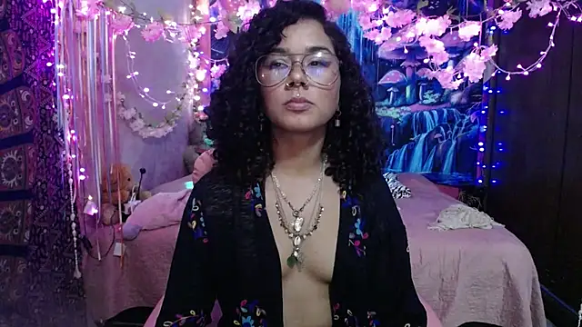 NoirAmina webcam stripchat model stream image