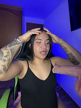 leila_22