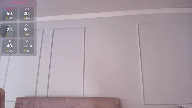 bimbo_baby live cam on StripChat