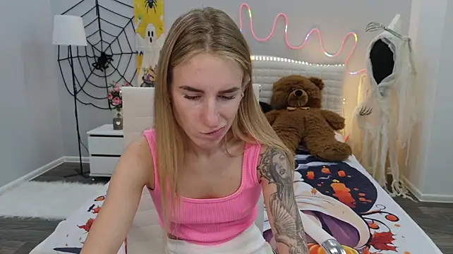 DeboraHorny