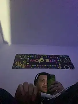 GusanoDelicioso webcam