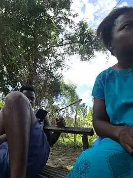 lizbrihotcum