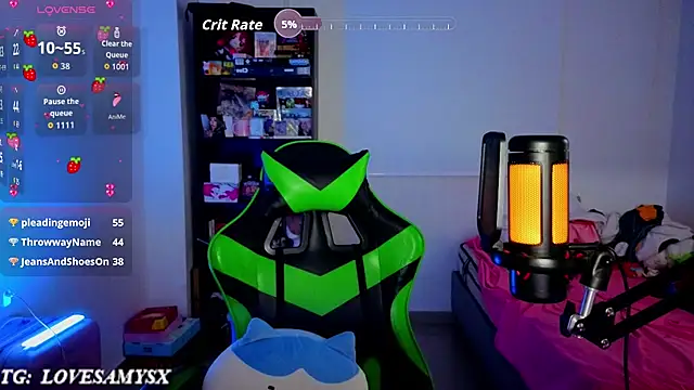 Lovelyamyy webcam stripchat model stream image