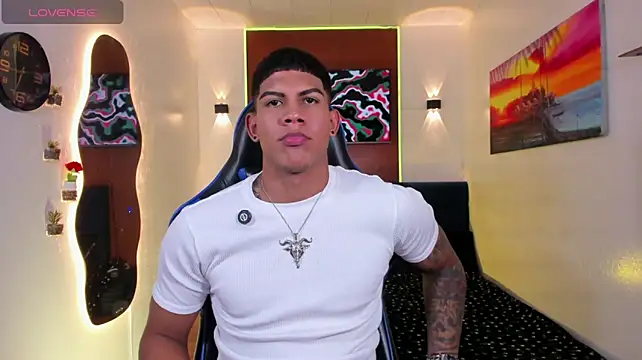Damian_latinxxx