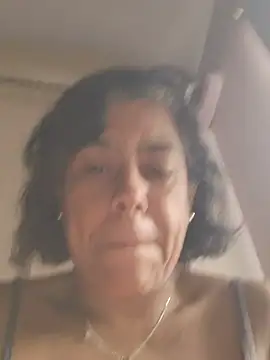 Molly_newman6 live cam on StripChat