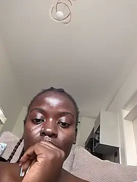 bustytemptress1