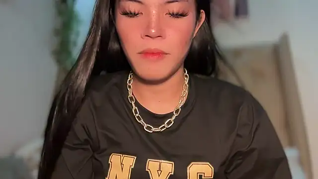 Sultry_Aya22