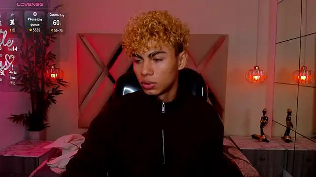 Anyelo_Twink