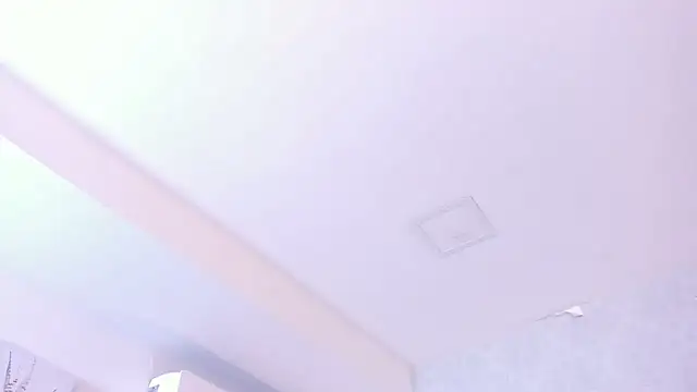 mia_ambeeer webcam