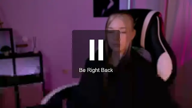 KiraKittyy_ live cam preview