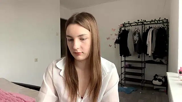 JuleCawood live cam on StripChat