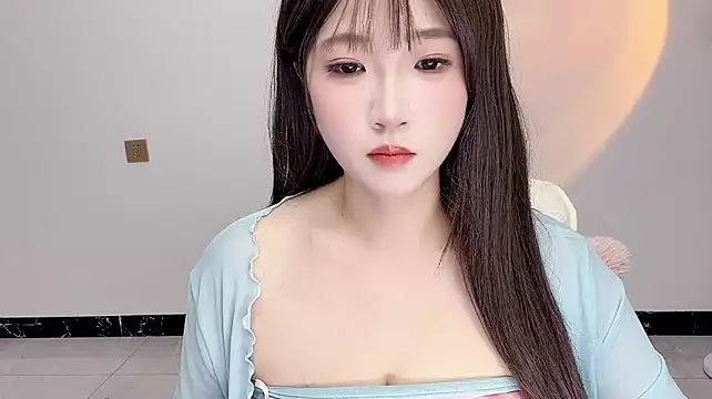 Lucy_8858