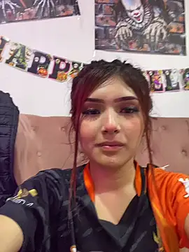 danielahall live cam preview