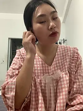 Emma-18t