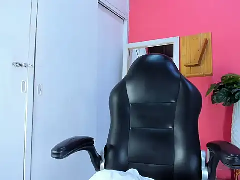 nezuko__chann_ live cam preview