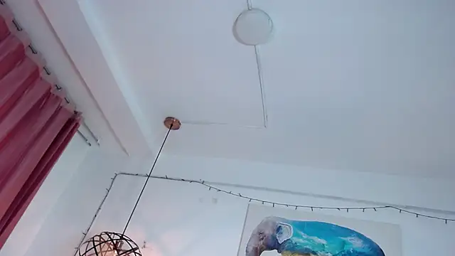 lunaember_cs live cam on StripChat