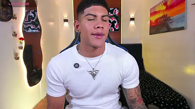 Damian_latinxxx