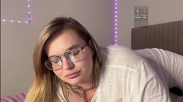Nata102 webcam stripchat model stream image
