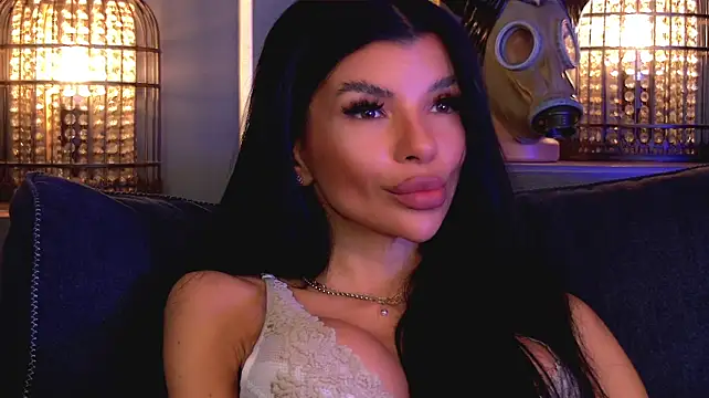 EleniaDevons