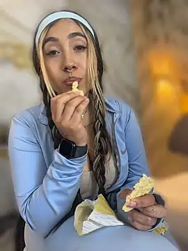 ManuelaVeeleez