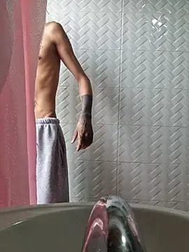 daniel_X18X webcam