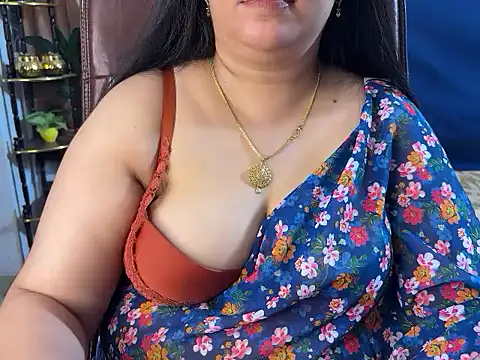 Curvy_Vincy4
