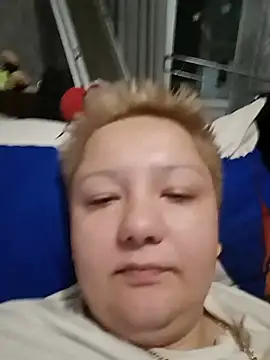 Tina_Mirabella live cam preview