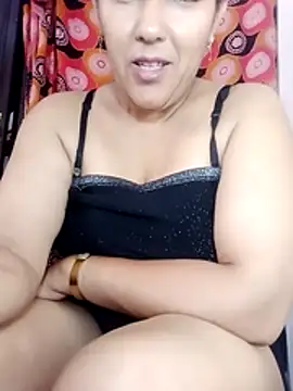 Zoughaxx live cam on StripChat