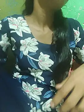 Itz_Aisha__