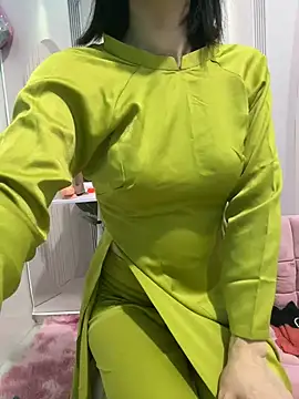 Nana-19 live sex cam