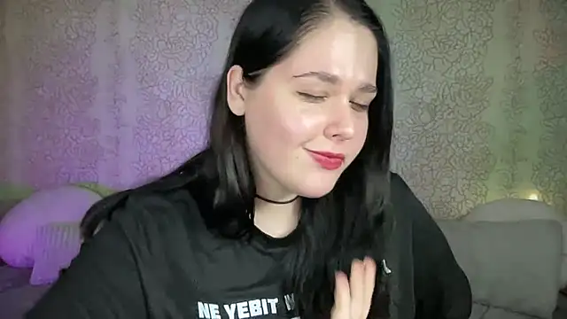 IvyLebelly live cam preview