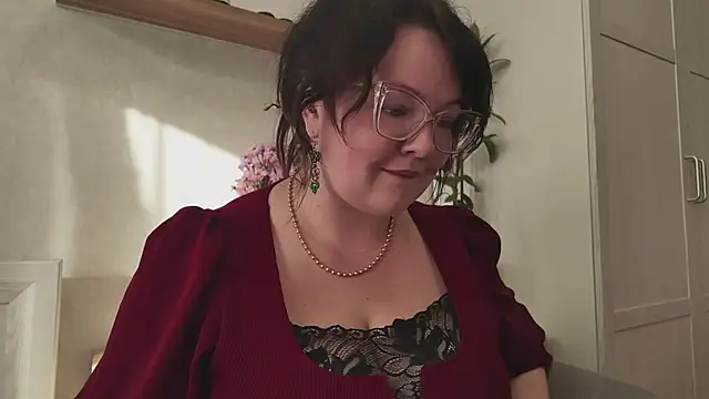 Fluffy_Puffy live cam preview