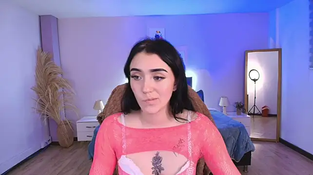 Paola_Owens_ webcam stripchat model stream image