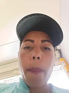 _andrea30 webcam