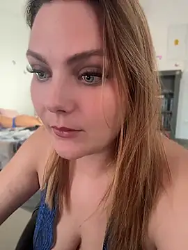 Blondique webcam