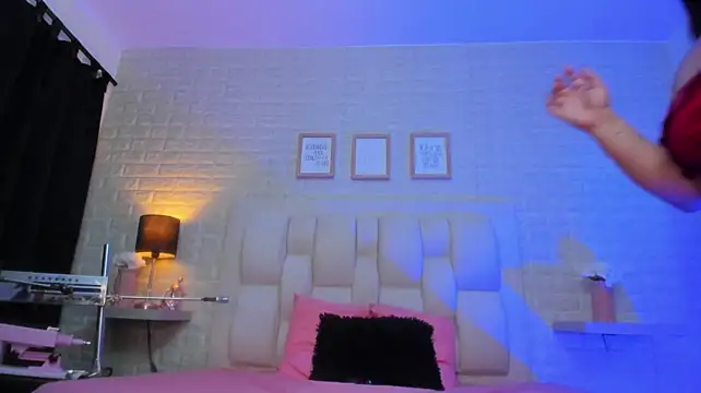 Ada_Porter webcam