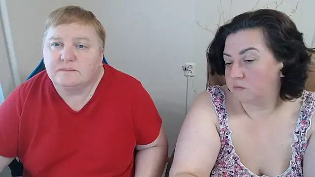 Lindy-Jeanie live cam preview