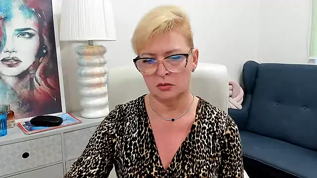 luna_xfantasy live cam preview