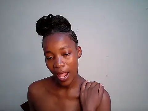 petite_Lyne webcam