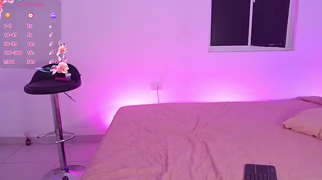 scarlett_kitten live cam on StripChat
