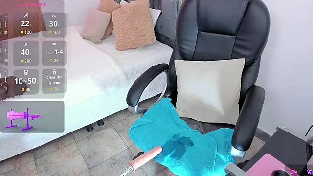 Shantall_willss live cam preview